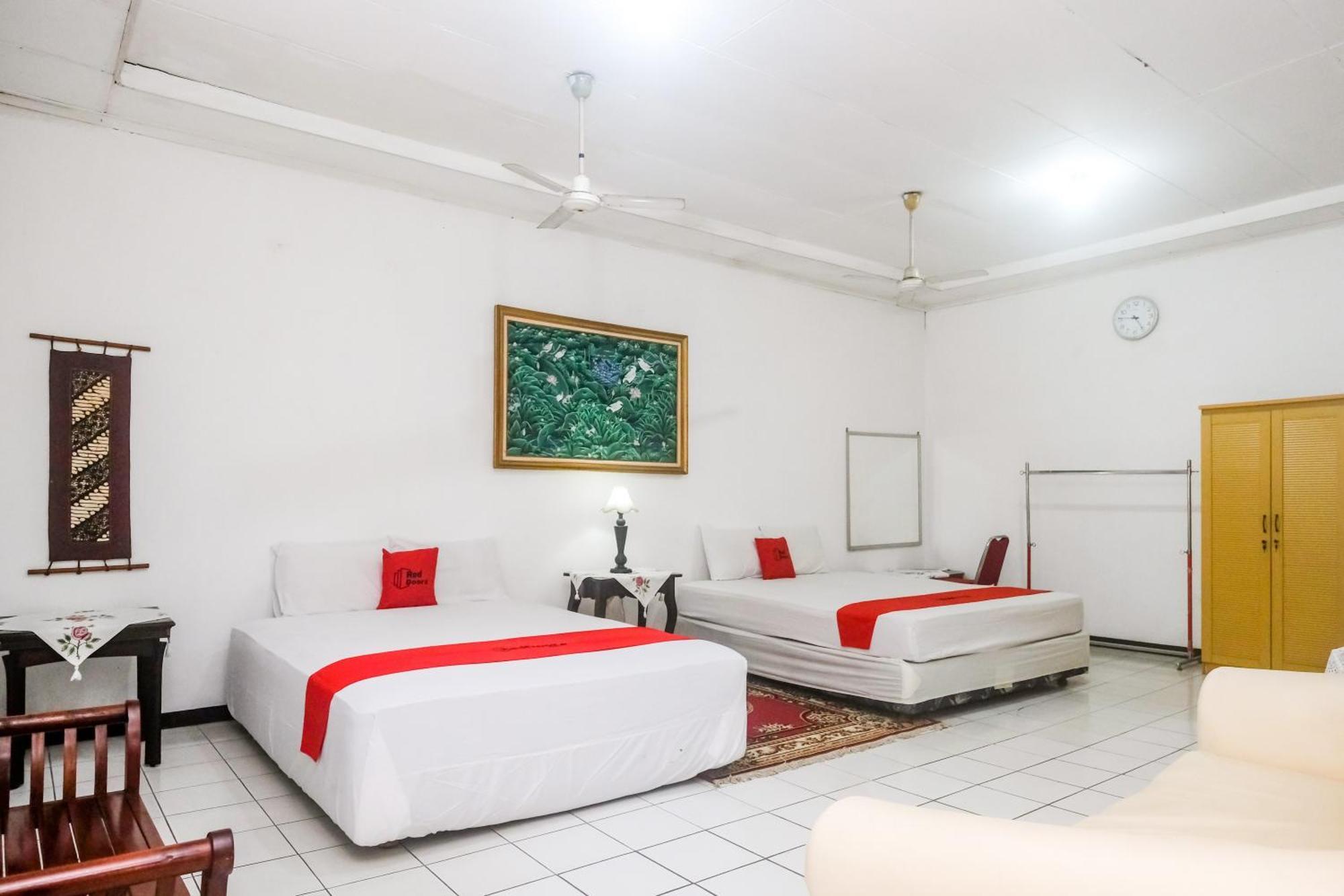 Reddoorz Syariah At Griya Raharja Klaten Exteriér fotografie