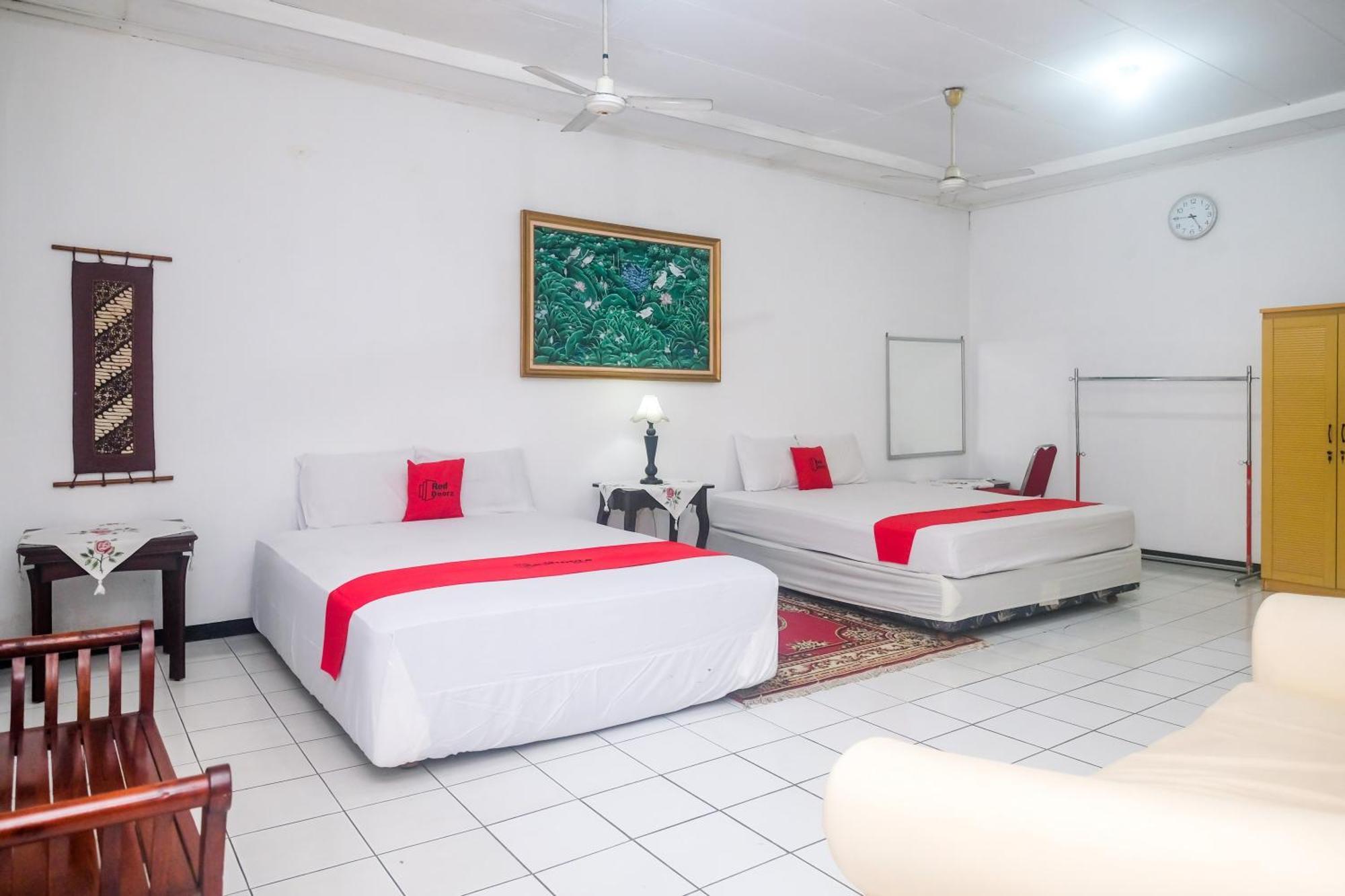 Reddoorz Syariah At Griya Raharja Klaten Exteriér fotografie