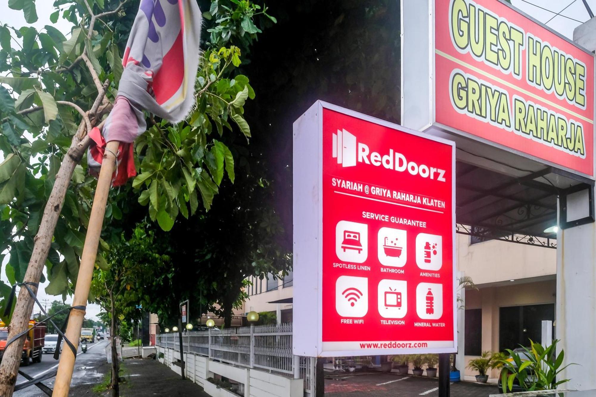 Reddoorz Syariah At Griya Raharja Klaten Exteriér fotografie