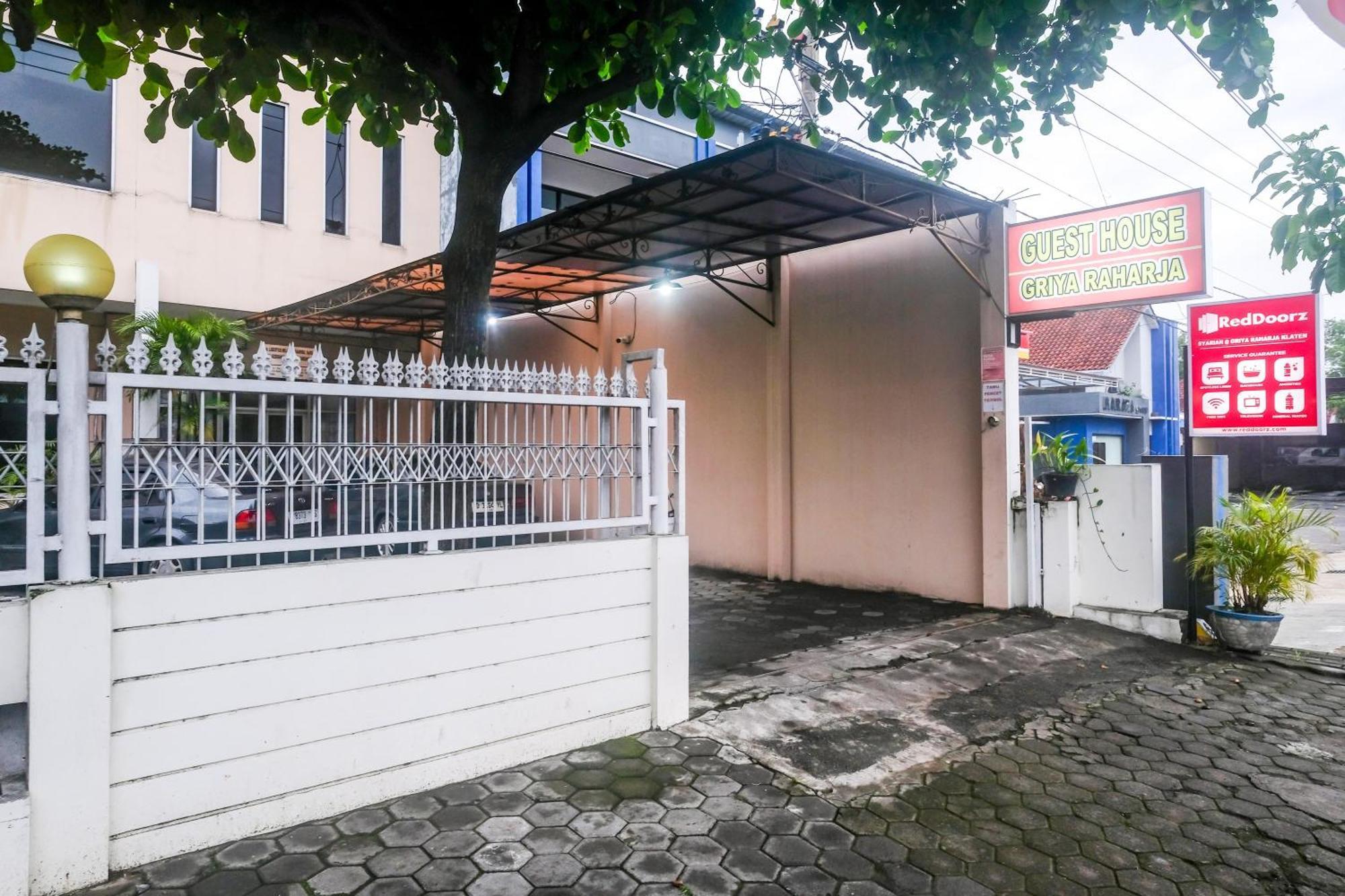 Reddoorz Syariah At Griya Raharja Klaten Exteriér fotografie