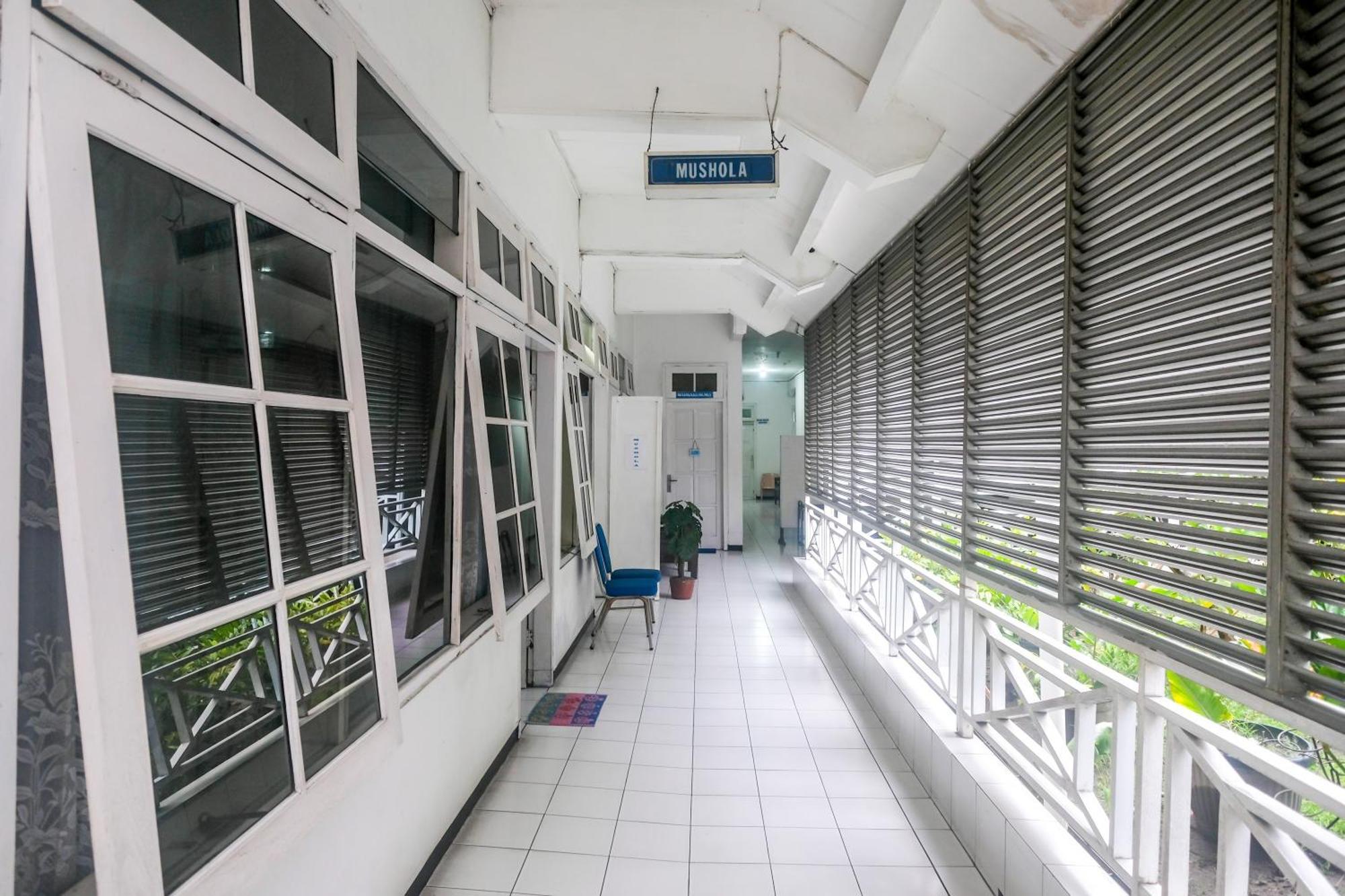 Reddoorz Syariah At Griya Raharja Klaten Exteriér fotografie